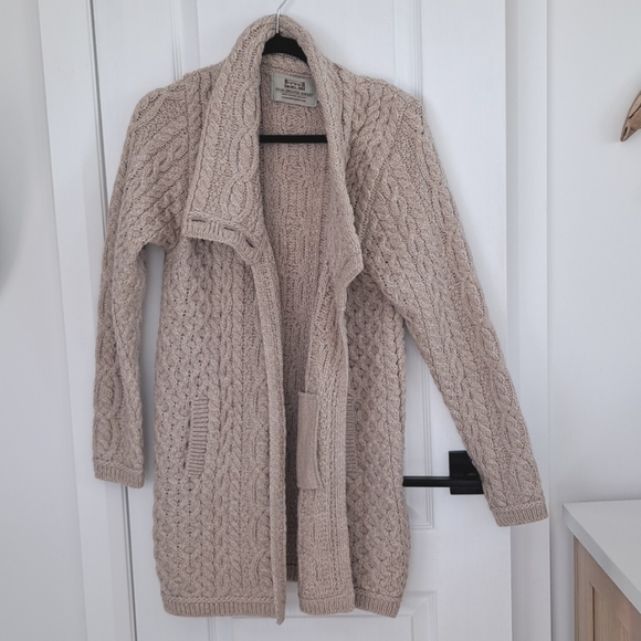 Aran Wool Cardigan - Picture 1 of 4